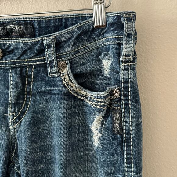 Silver Jeans Tuesday Low Baby Boot Distressed Lace Embroidered Pockets W29/L33 - Picture 5 of 13